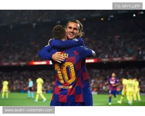 巴萨与尤文在球场上的巅峰对决精彩回顾与战术分析